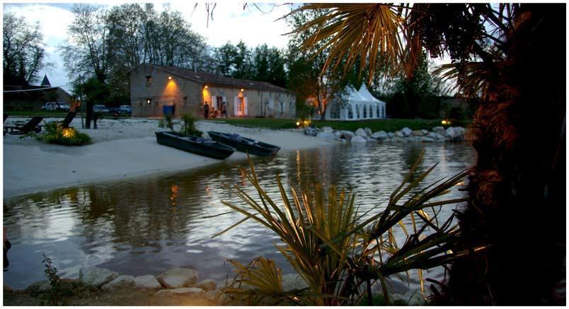 \u00BFQu\u00E9 aeropuertos son los m\u00E1s cercanos a Aeropuerto de Par\u00EDs-Charles de Gaulle? Bed and Breakfast Caraman Exterior foto